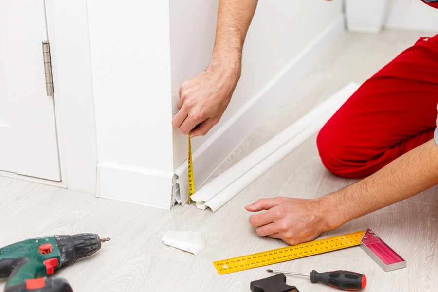 Preventing Gaps And Cracks In Baseboard Installations in Fort Myers, FL Preventing Gaps And Cracks In Baseboard Installations in Fort Myers, FL